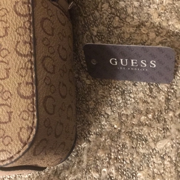 Guess Camera Crossbody Bag Mocha Color G By Guess Los Angeles HTF New NWT - Picture 6 of 10